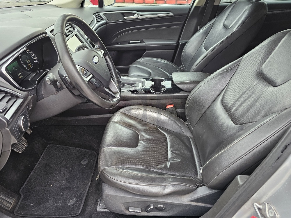 Ford Mondeo 2015 2.0 Automatik 110kW TITANIUM