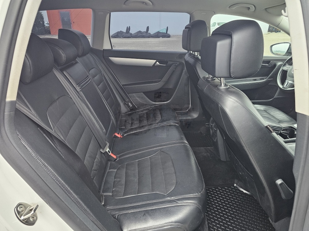 Volkswagen Passat 7 Alltrack 2015 2.0TDI 130kW DSG 4x4
