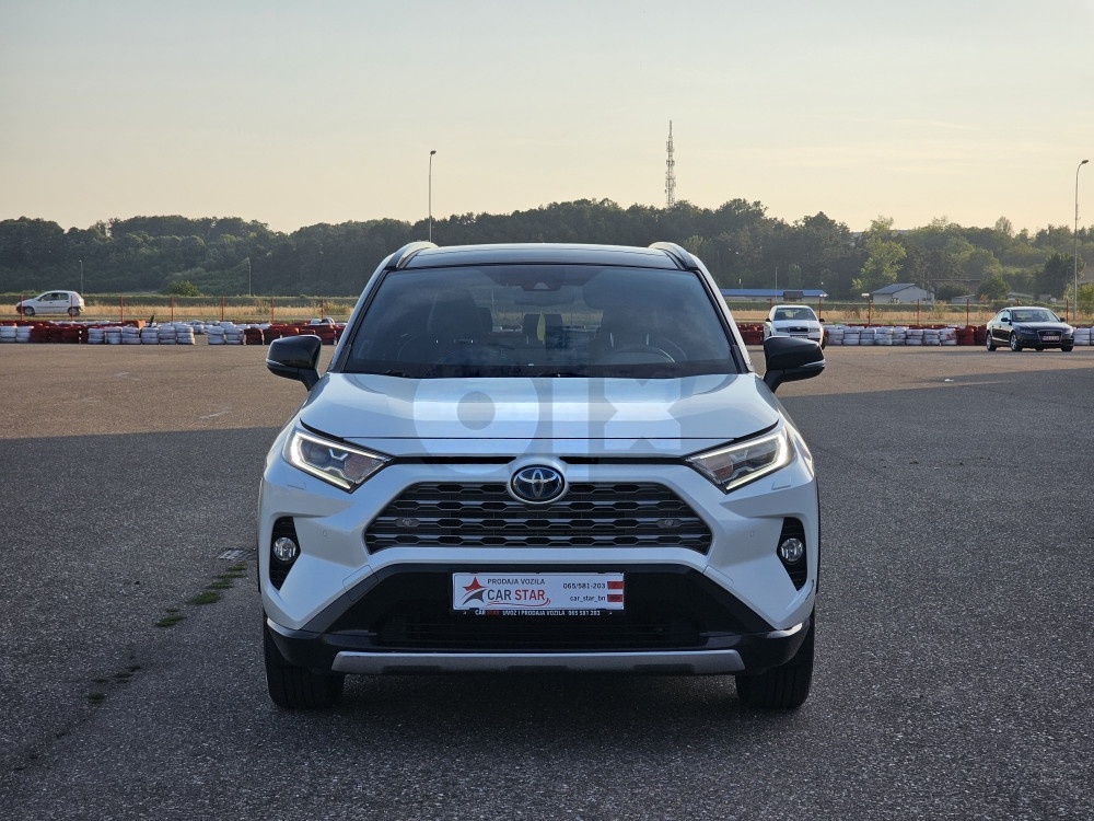 Toyota RAV 4 12/2019 2.5 Hibrid 4x4 Full Oprema