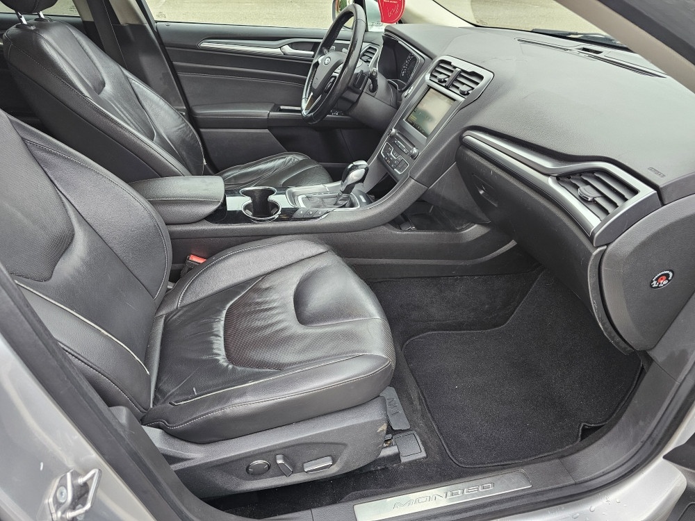 Ford Mondeo 2015 2.0 Automatik 110kW TITANIUM