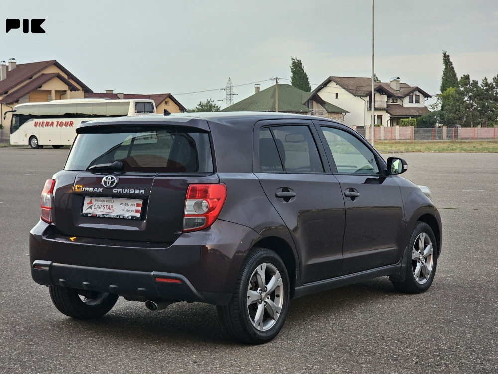 Toyota Urban Cruiser 2011 1.4 D4D 66kW 4x4