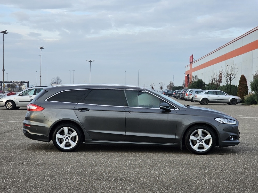 Ford Mondeo 2.0 Tdci Powershift 2016

Titanium