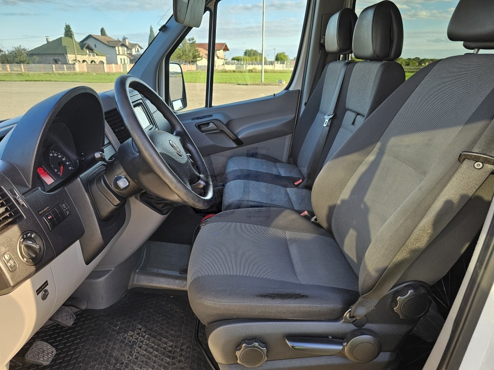 Volkswagen Crafter 2015 8+1 putnicki 2.0 TDI 120kW