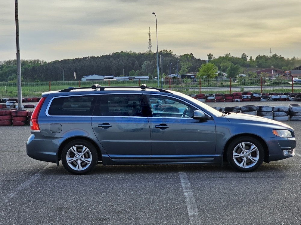Volvo V70 2013 1.6 84kW