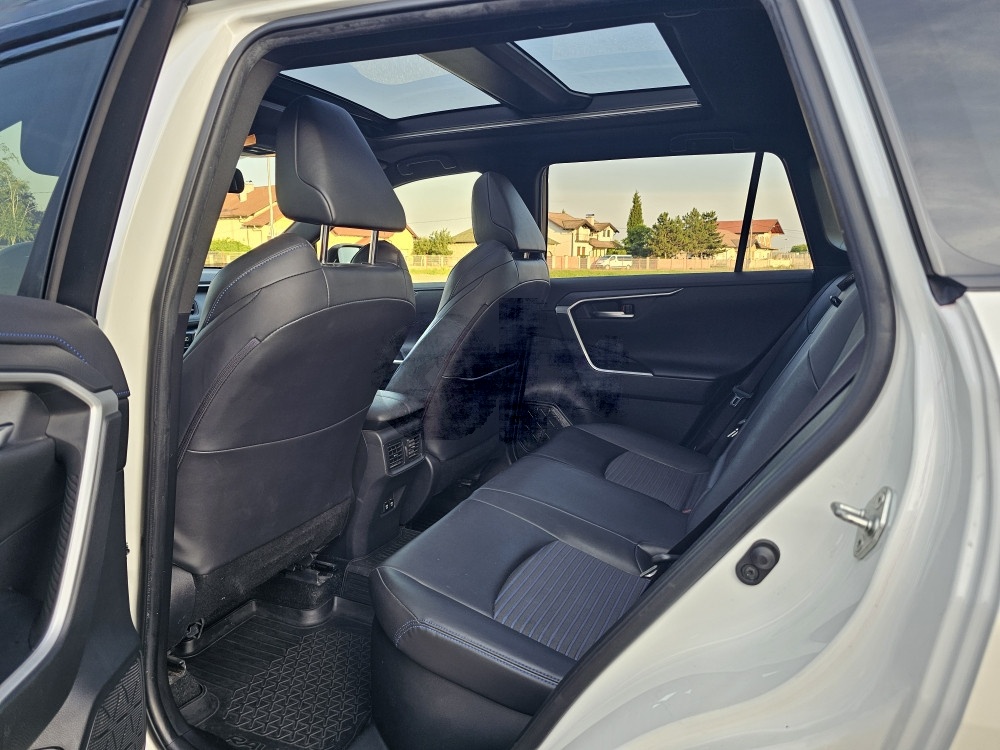 Toyota RAV 4 12/2019 2.5 Hibrid 4x4 Full Oprema