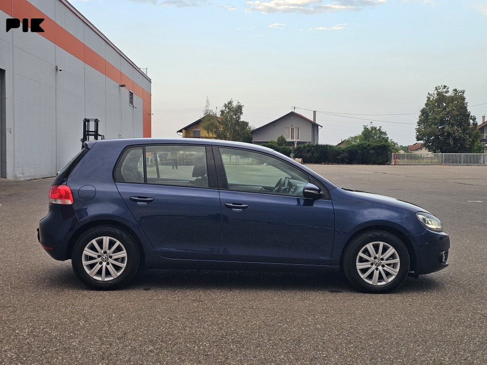 Volkswagen Golf 6 2010 1.6 TDI 77kW DSG