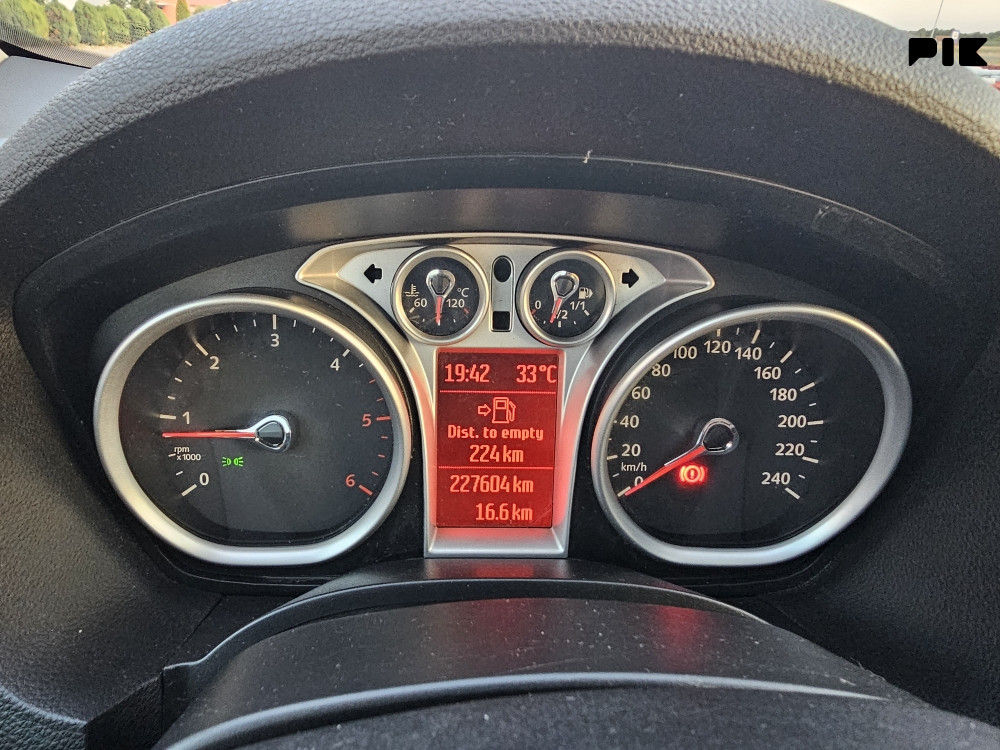Ford Kuga 2011 2.0 TDCi 103kW 4x4