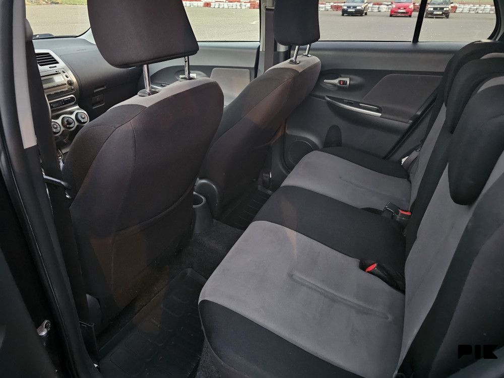 Toyota Urban Cruiser 2011 1.4 D4D 66kW 4x4