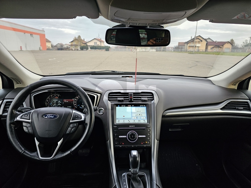 Ford Mondeo 2.0 Tdci Powershift 2016

Titanium