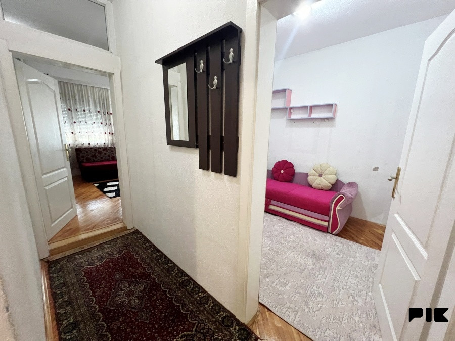 Namješten trosoban stan na Jaliji, P=75m2+10m2