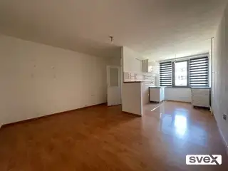 Garsonjera 33m2, Nova Zenica