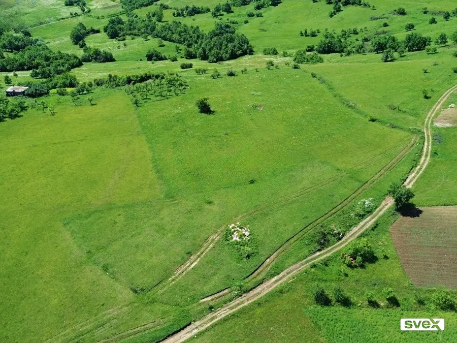 Zemljište sa ruševnom kućom, Stranjani, Zenica, P=28092m2