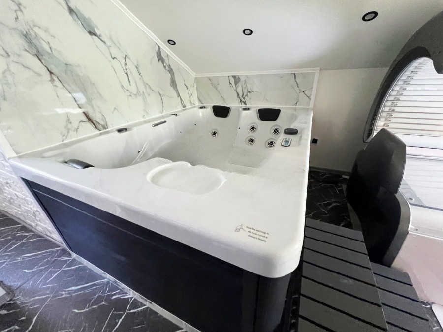 Kuća sa fitness i wellness studiom, Busovača