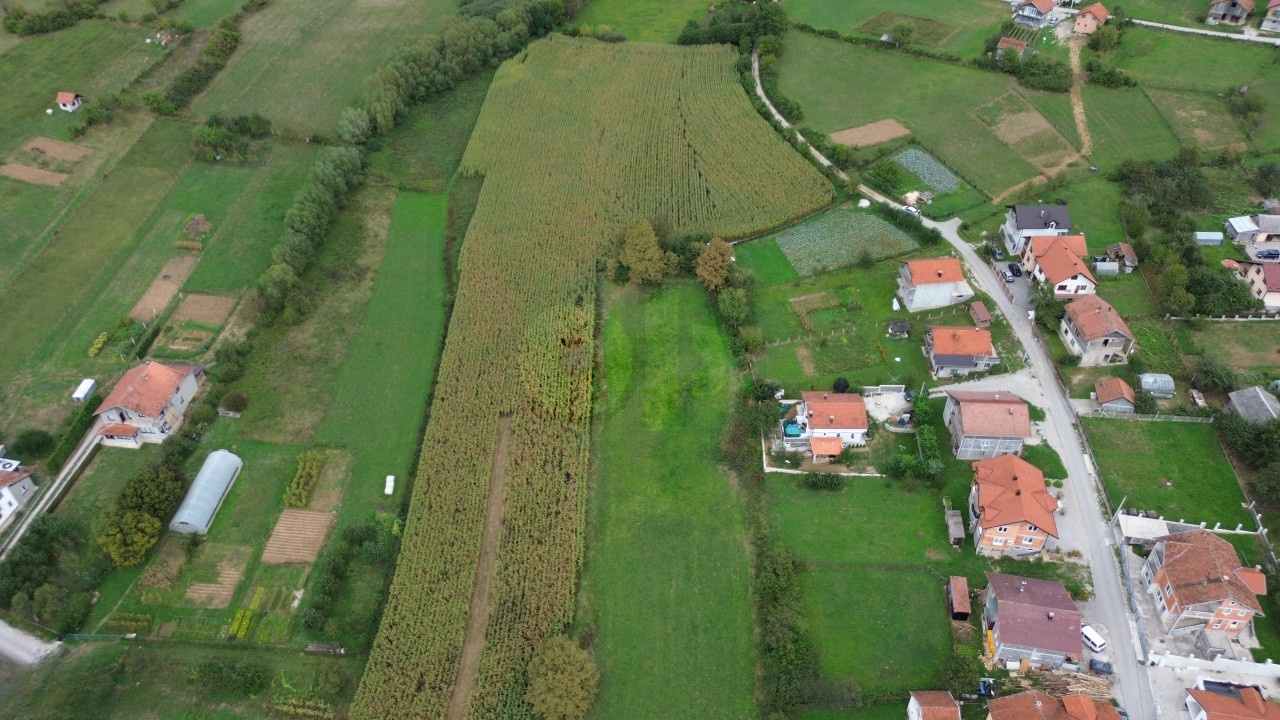 Zemljište u  Donjem Vakufu, P=16.190 m2