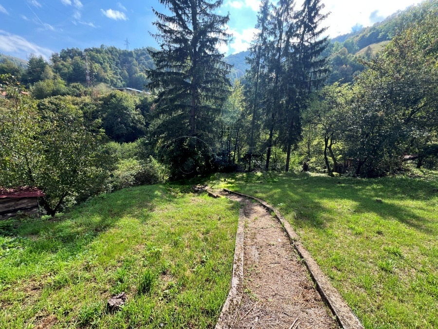 Kuća sa okućnicom, Broda, Zenica