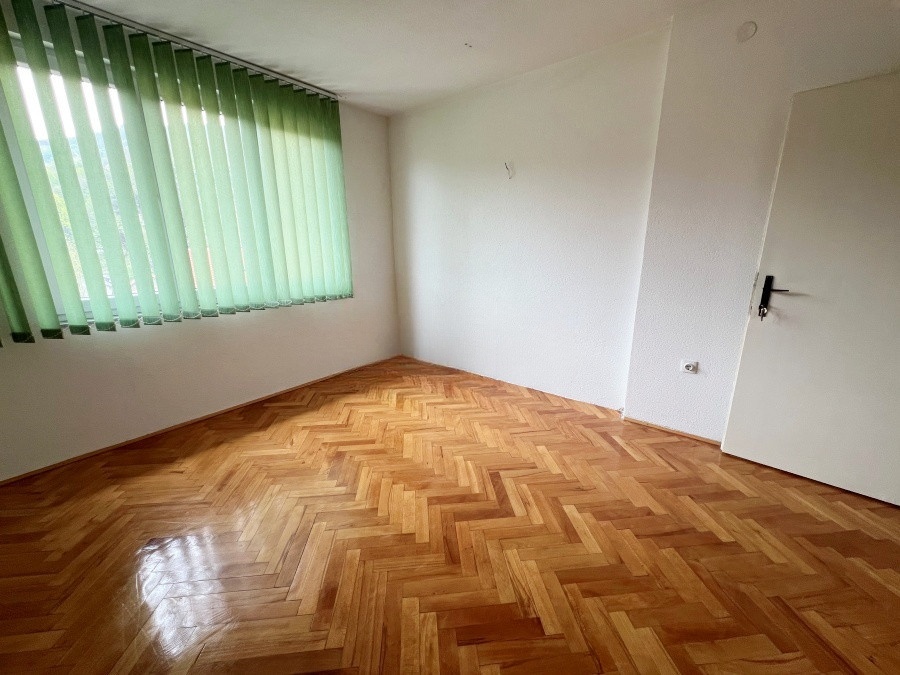 PRODAJA! Stan, Travnička, Zenica, P=52m2