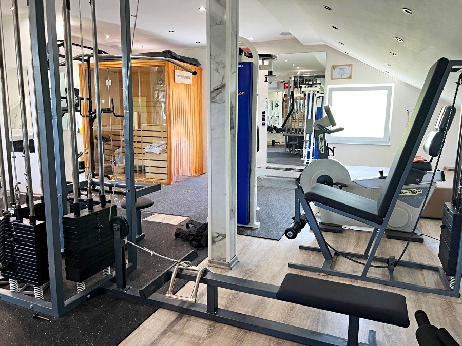 Kuća sa fitness i wellness studiom, Busovača