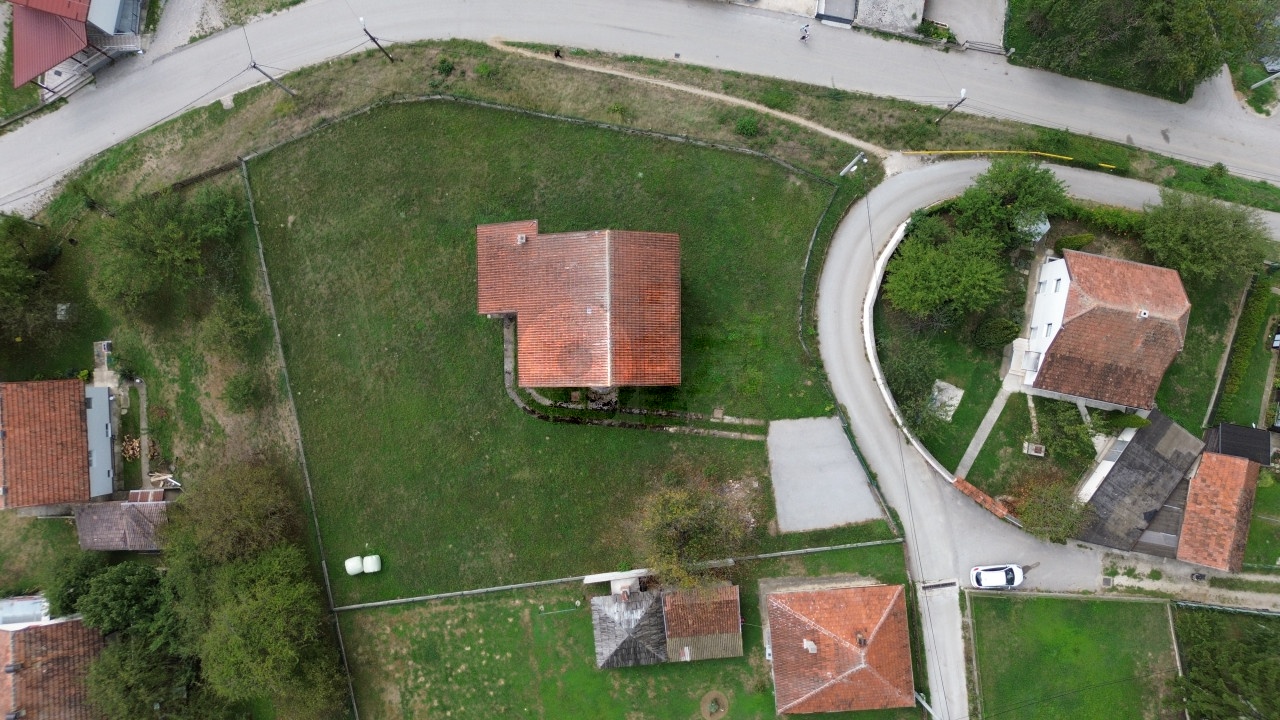 Kuća i imanje, Donji Vakuf