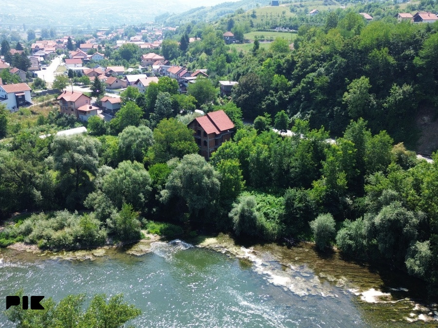 Trospratna kuća, Raspotočje, Zenica