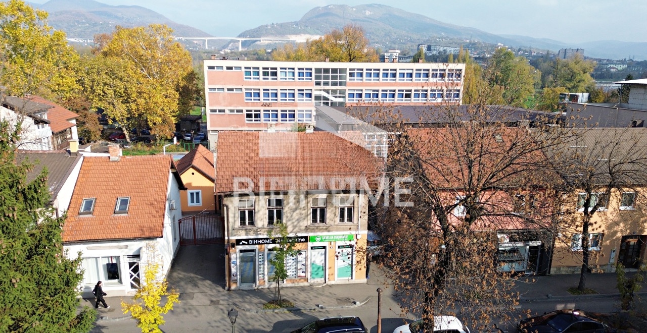 IZNAJMLJUJE SE poslovni prostor u centru, Masarykova
