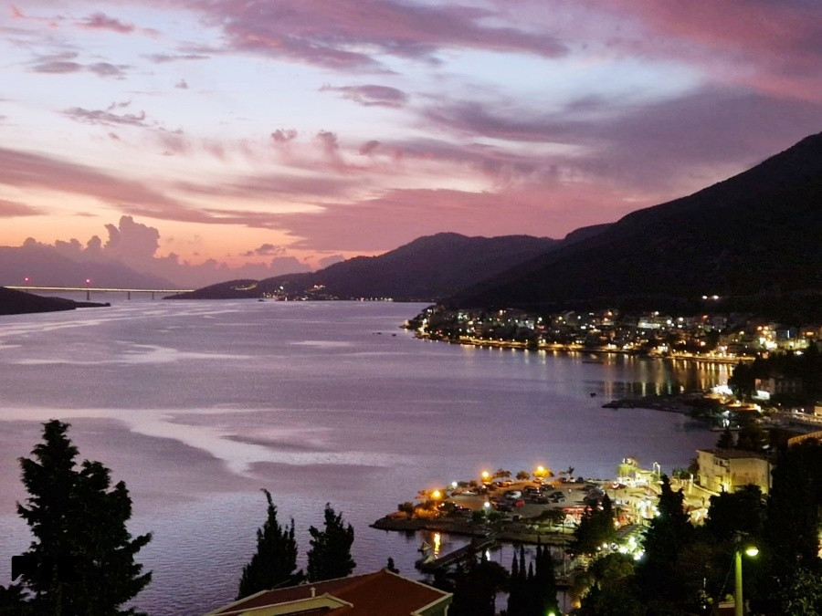 TOP PONUDA! Trosoban stan sa panoramskim pogledom, Neum