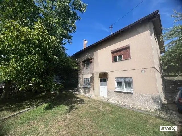 Kuća i zemljište, Babina Rijeka, P=1224m2