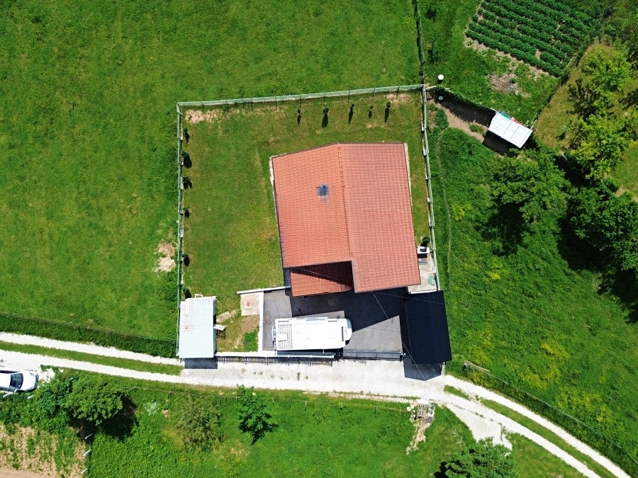 Kuća sa fitness i wellness studiom, Busovača