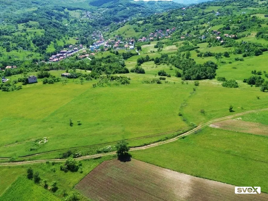 Zemljište sa ruševnom kućom, Stranjani, Zenica, P=28092m2