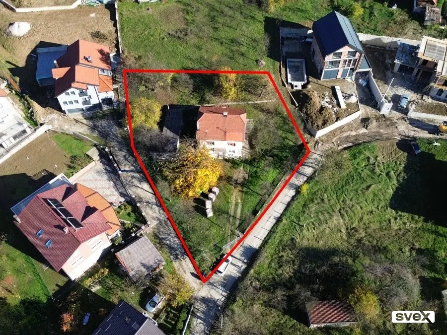 Kuća i zemljište, Babina Rijeka, P=1224m2