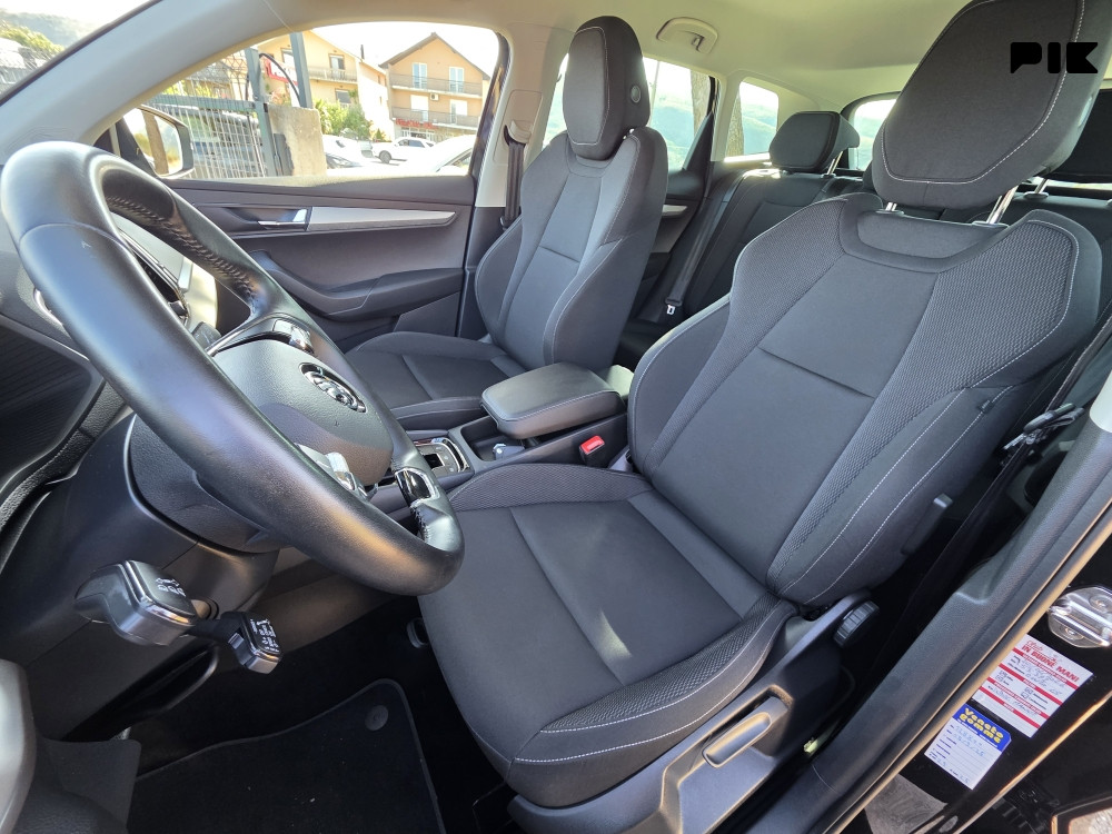 Škoda Karoq 2.0 TDI DSG VIRTUAL/KAMERA/LED/2023g