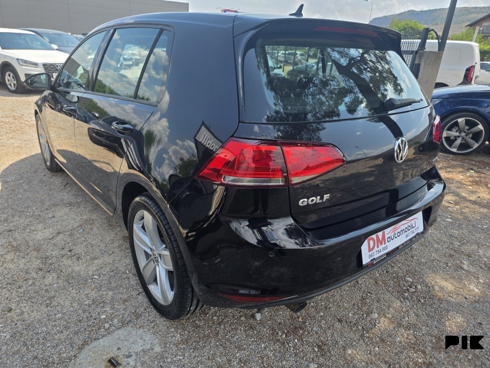 Volkswagen Golf 1.6 TDI /NAVIGACIJA/