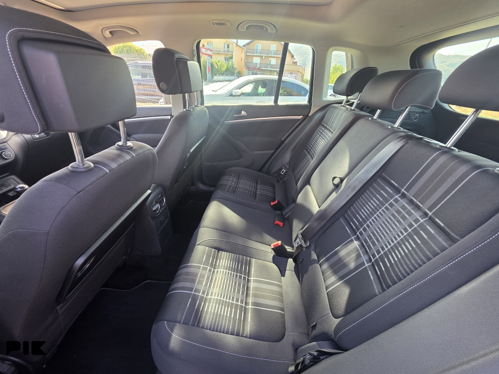 Volkswagen Tiguan 2.0 TDI 4- MOTION 110 KW EURO 6/KAMERA/XENON
