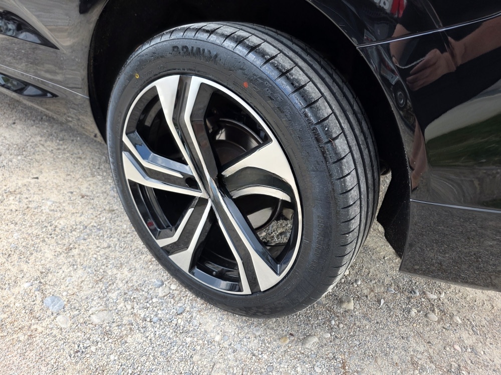 Volvo XC 60 D4 AUTOMATIK 4X4 140 KW