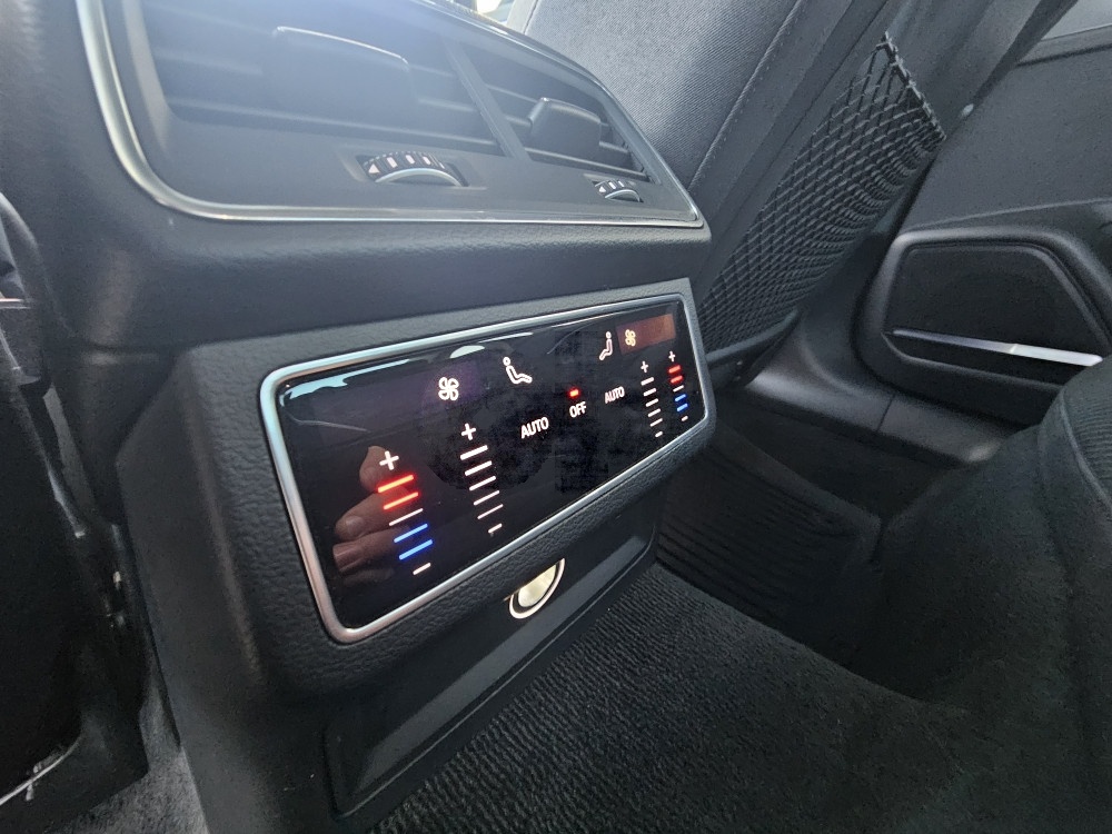 Audi A6 40 TDI QUTTRO/AUTOMATIK/KAMERA /ŠIBER