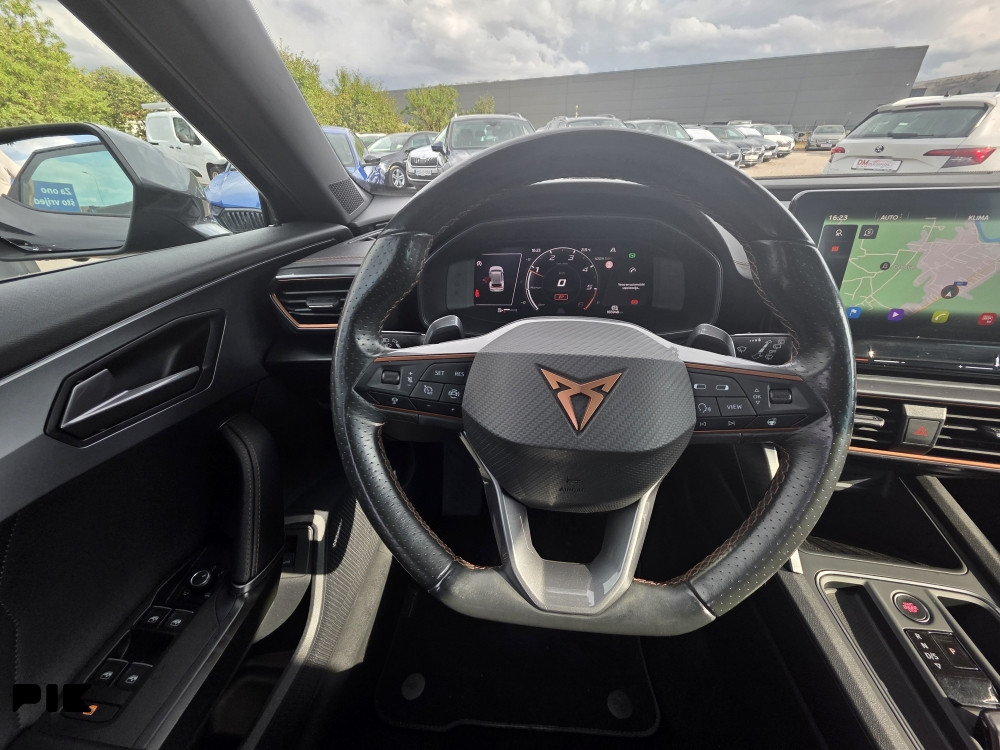 Cupra Formentor 2,0 TDI DSG/4X4/VIRTAUAL/KAMERA/NAVI
