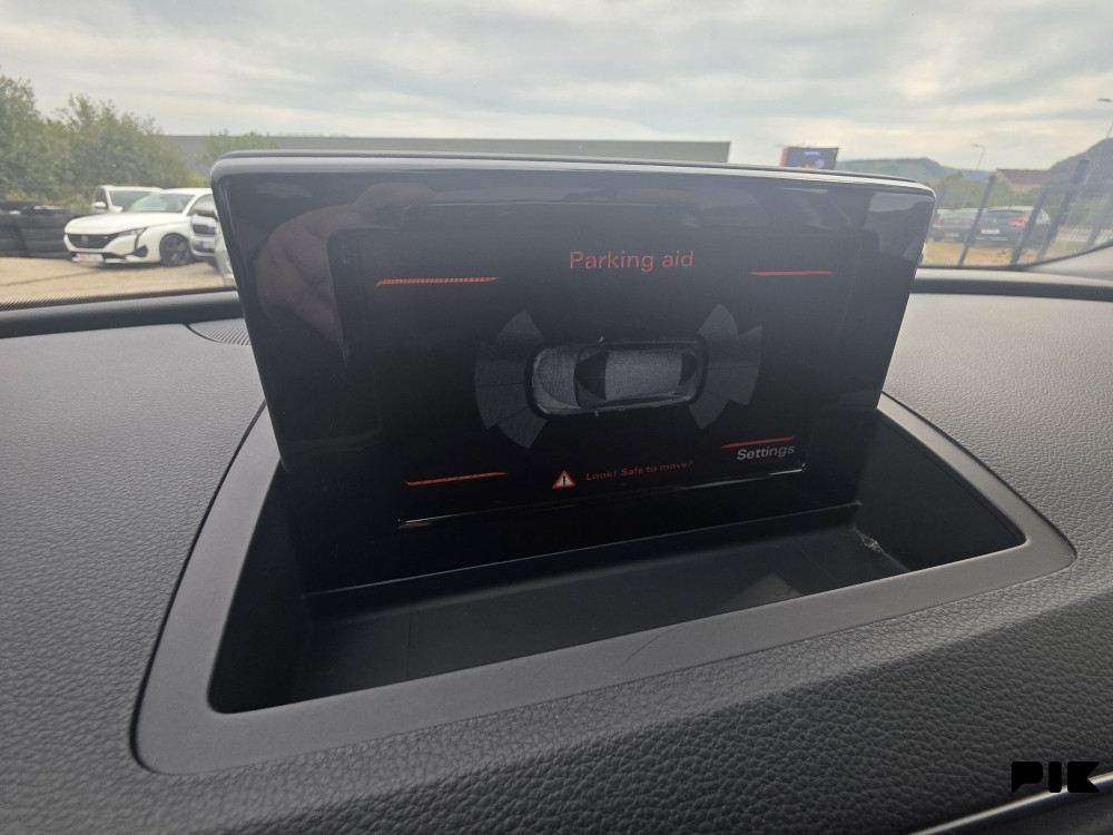 Audi Q3 2,0 TDI AUTOMATIK / QUTTRO/XENON