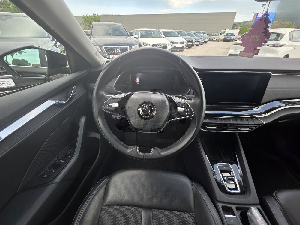 Škoda Octavia 2.0  TDI DSG/* LED/NAVI