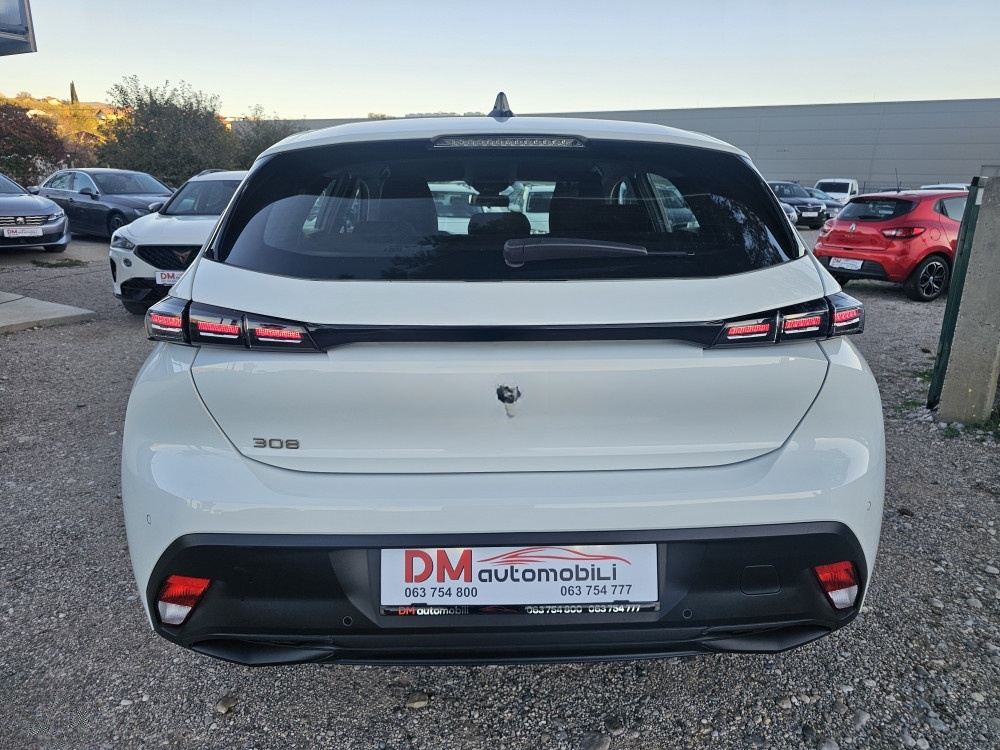 Peugeot 308 1.5 HDI/NAVI/2022g