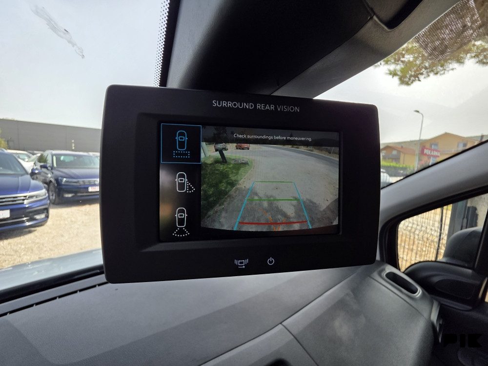 Peugeot Partner 1.6 HDI/KAMERE/TRI SJEDISTA /NAVI/KROVNI NOSAČ