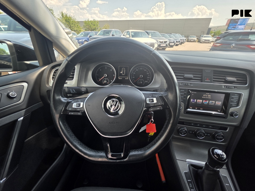 Volkswagen Golf 1.6 TDI /NAVIGACIJA/