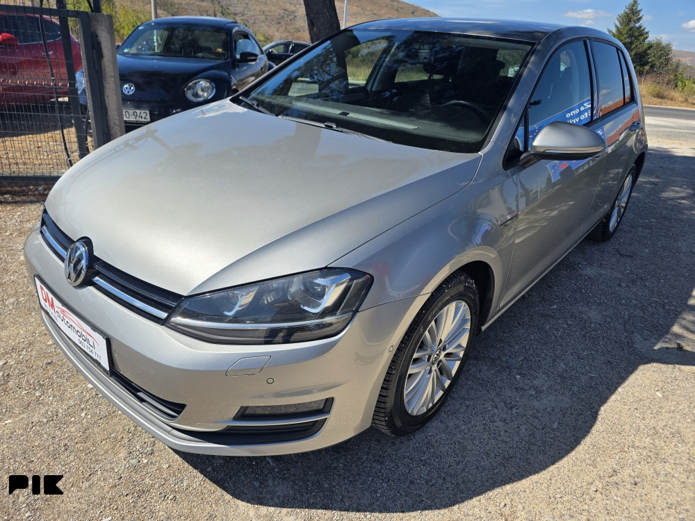 Volkswagen Golf CUP 1.6 TDI/XENON/KAMERA/