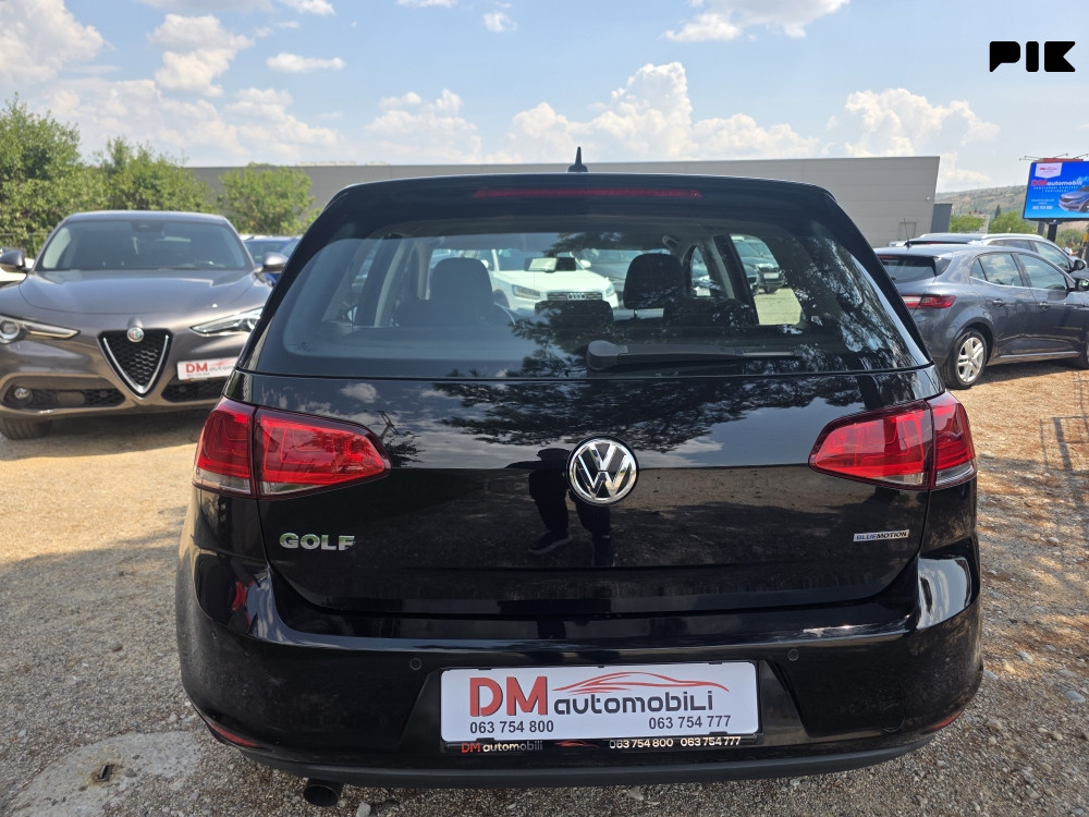 Volkswagen Golf 1.6 TDI /NAVIGACIJA/