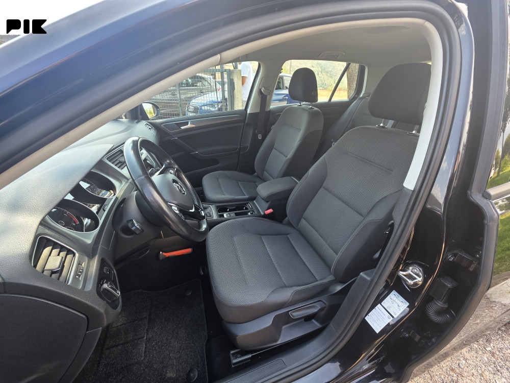Volkswagen Golf 1.6 TDI /NAVIGACIJA/