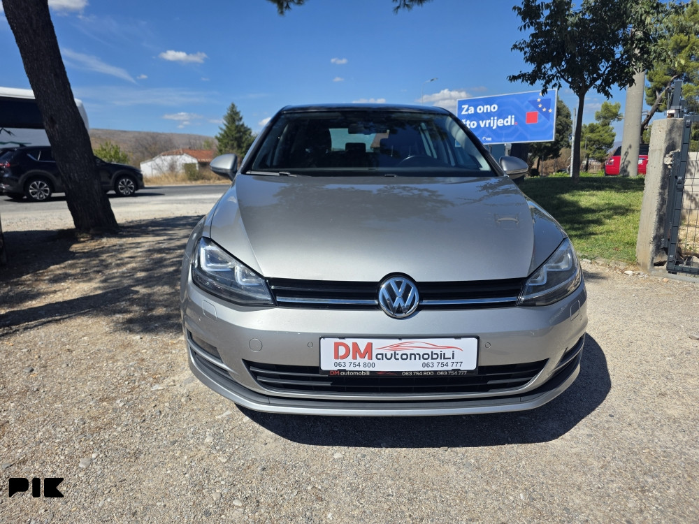 Volkswagen Golf CUP 1.6 TDI/XENON/KAMERA/