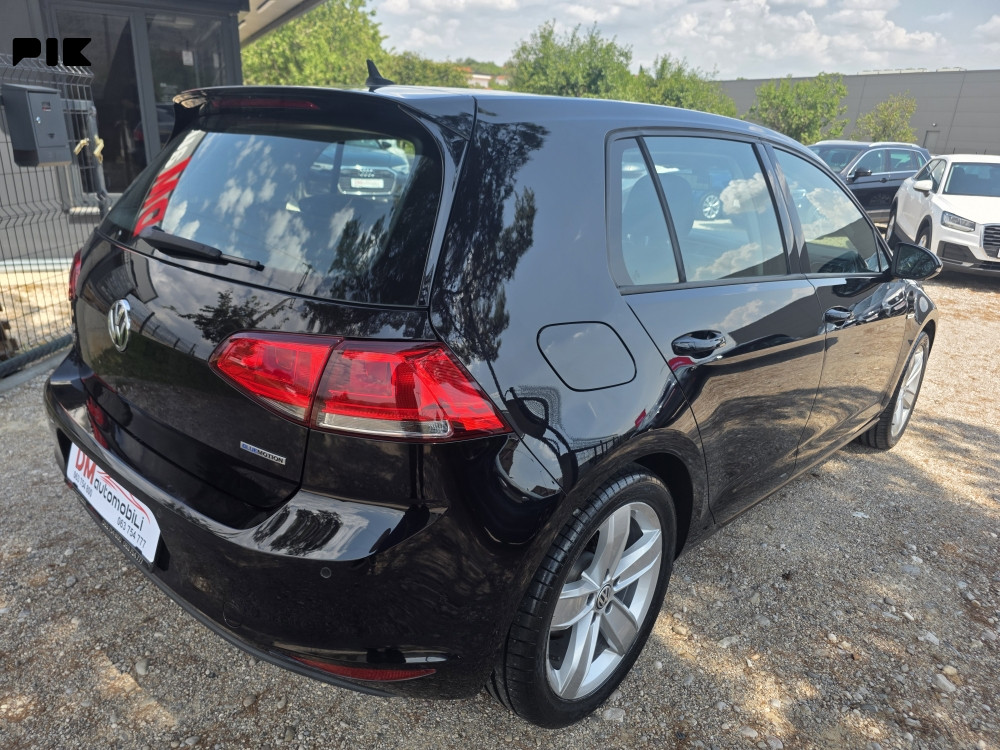 Volkswagen Golf 1.6 TDI /NAVIGACIJA/