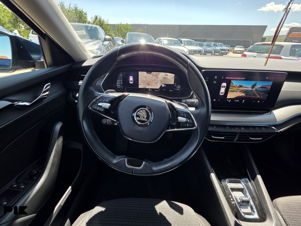 Škoda Octavia 2.0 TDI DSG/110KW/NAVI/KAMERA /LED