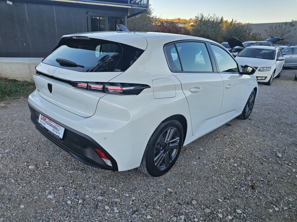 Peugeot 308 1.5 HDI/NAVI/2022g