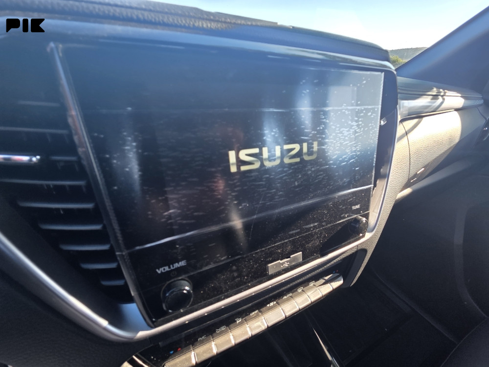 Isuzu D-Max CREW 4X4 AT - PRESTIGE/2026G NOVO/GARANCIJA 5 GODINA