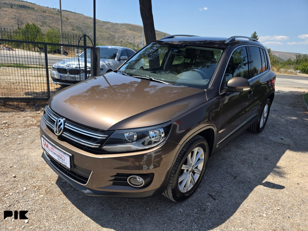Volkswagen Tiguan 2.0 TDI /PANORAMA/PDC