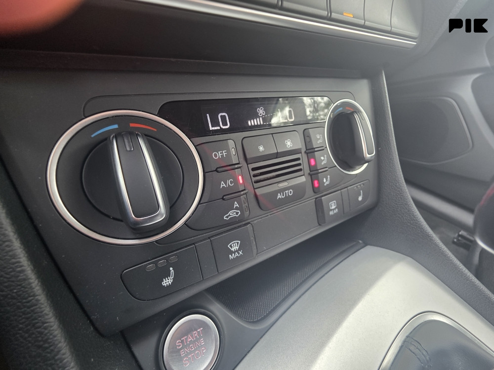 Audi Q3 2,0 TDI AUTOMATIK / QUTTRO/XENON
